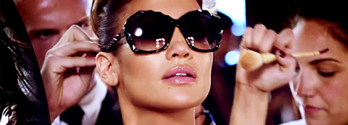 Post image for Explicite productplacements in new J’Lo clip